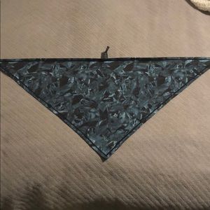 Lululemon bandana